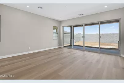 15606 W Pershing Street, Surprise, AZ 85379 - Photo 10