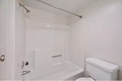 4410 N Longview Avenue #Unit 217, Phoenix, AZ 85014 - Photo 10