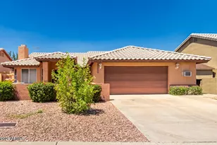 1924 E Sharon Dr, Phoenix, AZ 85022 - Photo 2