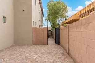 3112 N Valencia Ln, Phoenix, AZ 85018 - Photo 36