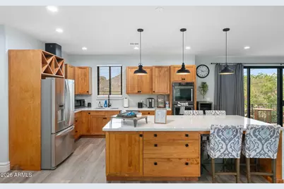 3112 N Valencia Lane, Phoenix, AZ 85018 - Photo 2