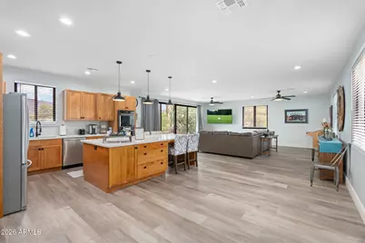 3112 N Valencia Lane, Phoenix, AZ 85018 - Photo 10