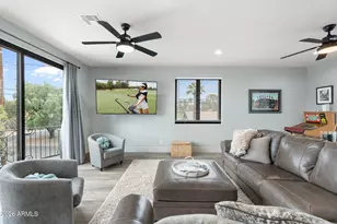 3112 N Valencia Ln, Phoenix, AZ 85018 - Photo 12