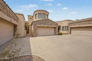 7445 E Eagle Crest Dr, Mesa, AZ 85207 - Photo 1