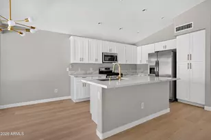 2480 S Walnut Dr, Chandler, AZ 85286 - Photo 8
