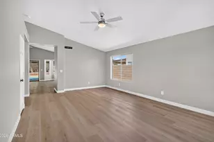 2480 S Walnut Dr, Chandler, AZ 85286 - Photo 4
