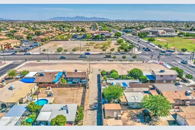 12232 W Thunderbird Road #16, El Mirage, AZ 85335 - Photo 10