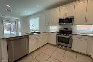 6324 W Warner St, Phoenix, AZ 85043 - Photo 6