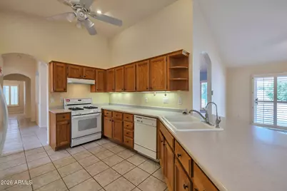 15324 W Piccadilly Road, Goodyear, AZ 85395 - Photo 14
