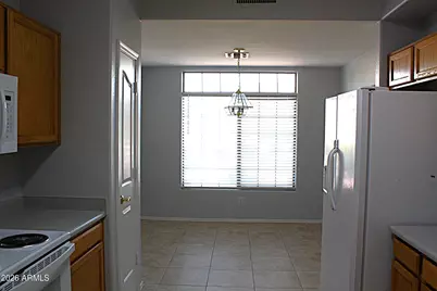 13232 W Desert Lane, Surprise, AZ 85374 - Photo 18