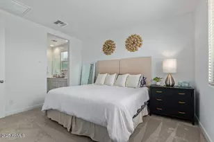 8914 W Palo Verde Dr, Glendale, AZ 85305 - Photo 10