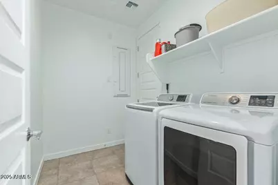 8914 W Palo Verde Drive, Glendale, AZ 85305 - Photo 18