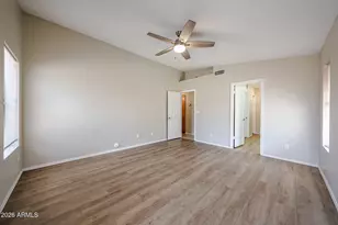 6320 W Paradise Ln, Glendale, AZ 85306 - Photo 20