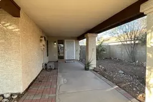 6320 W Paradise Ln, Glendale, AZ 85306 - Photo 2