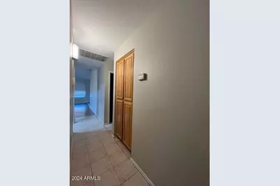 6320 W Paradise Lane, Glendale, AZ 85306 - Photo 12