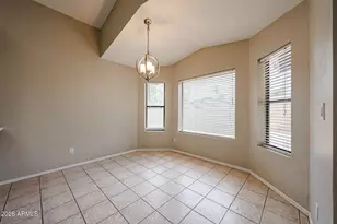 6320 W Paradise Ln, Glendale, AZ 85306 - Photo 14