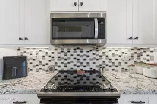 16525 W Lava Dr, Surprise, AZ 85374 - Photo 20