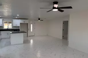 6829 W Monte Vista Rd, Phoenix, AZ 85035 - Photo 2