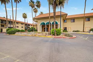 10330 W Thunderbird Blvd, Sun City, AZ 85351 - Photo 2