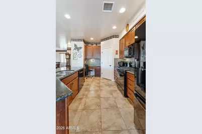 6439 E Saddlehorn Circle, Hereford, AZ 85615 - Photo 30