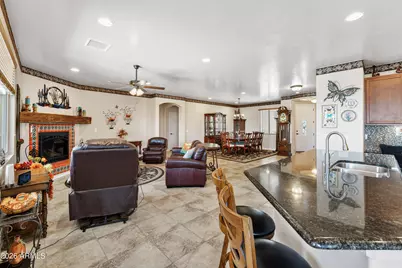 6439 E Saddlehorn Circle, Hereford, AZ 85615 - Photo 24