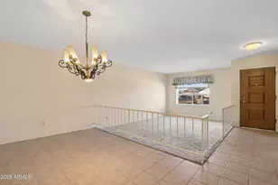 2262 S Emerson Cir, Mesa, AZ 85210 - Photo 8