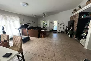 11185 W Ashley Chantil Dr, Surprise, AZ 85378 - Photo 8