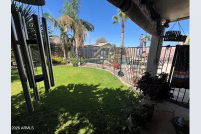 11185 W Ashley Chantil Drive, Surprise, AZ 85378 - Photo 16
