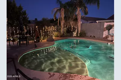 11185 W Ashley Chantil Drive, Surprise, AZ 85378 - Photo 12