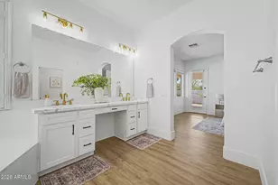 10709 E Knowles Ave, Mesa, AZ 85209 - Photo 14