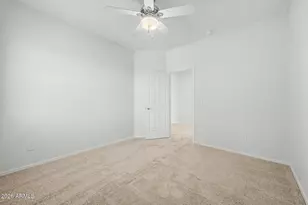 3957 S Vineyard Ct, Gilbert, AZ 85297 - Photo 20