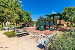 4613 E Portola Valley Dr, Gilbert, AZ 85297 - Photo 36