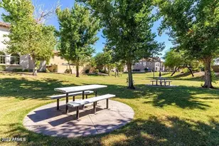4613 E Portola Valley Dr, Gilbert, AZ 85297 - Photo 32