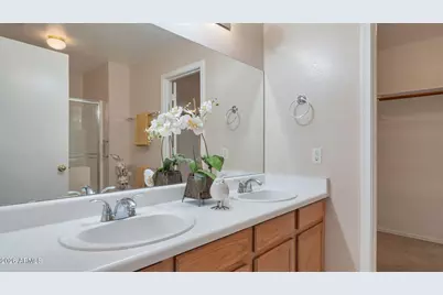22341 N 107th Drive, Peoria, AZ 85373 - Photo 10