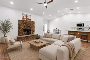 6321 W Beryl Ave, Glendale, AZ 85302 - Photo 2