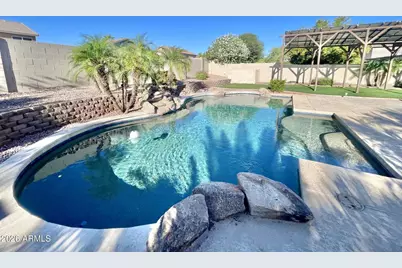 537 E Lakeview Drive, San Tan Valley, AZ 85143 - Photo 2