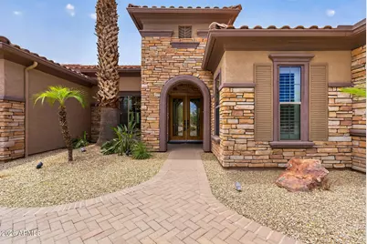 17229 W Whitmore Hall Lane, Surprise, AZ 85387 - Photo 10