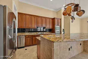 17229 W Whitmore Hall Ln, Surprise, AZ 85387 - Photo 44