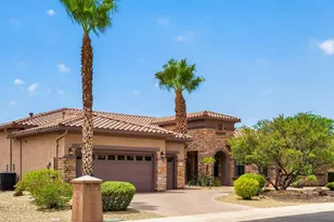 17229 W Whitmore Hall Ln, Surprise, AZ 85387 - Photo 4