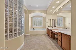 17229 W Whitmore Hall Ln, Surprise, AZ 85387 - Photo 78