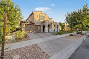10217 E Wavelength Ave, Mesa, AZ 85212 - Photo 2
