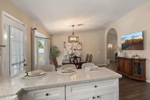 6120 W Shangri La Rd, Glendale, AZ 85304 - Photo 12