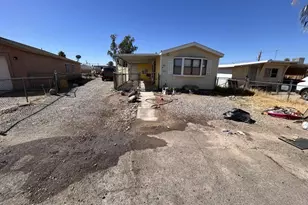 348 Meander Dr, Bullhead City, AZ 86442 - Photo 1