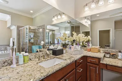 5504 W Straight Arrow Lane, Phoenix, AZ 85083 - Photo 32