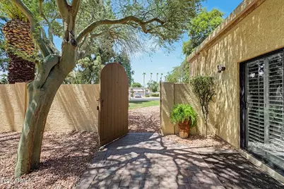9795 E Mission Lane, Scottsdale, AZ 85258 - Photo 44