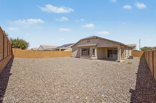25953 W Sequoia Dr, Buckeye, AZ 85396 - Photo 32