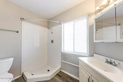 2301 W Village Drive, Phoenix, AZ 85023 - Photo 14