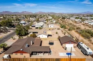 2031 S Cactus Rd, Apache Junction, AZ 85119 - Photo 46