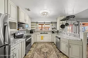 2031 S Cactus Rd, Apache Junction, AZ 85119 - Photo 14
