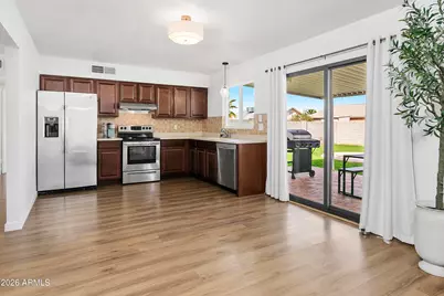 2322 E Juanita Avenue, Mesa, AZ 85204 - Photo 8